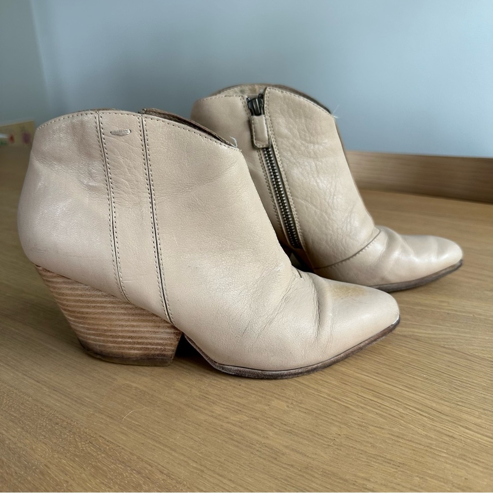 Eileen Fisher Trail Leather Ankle Bootie Beige Wedge Zip Up Sz 7.5 Western Indie